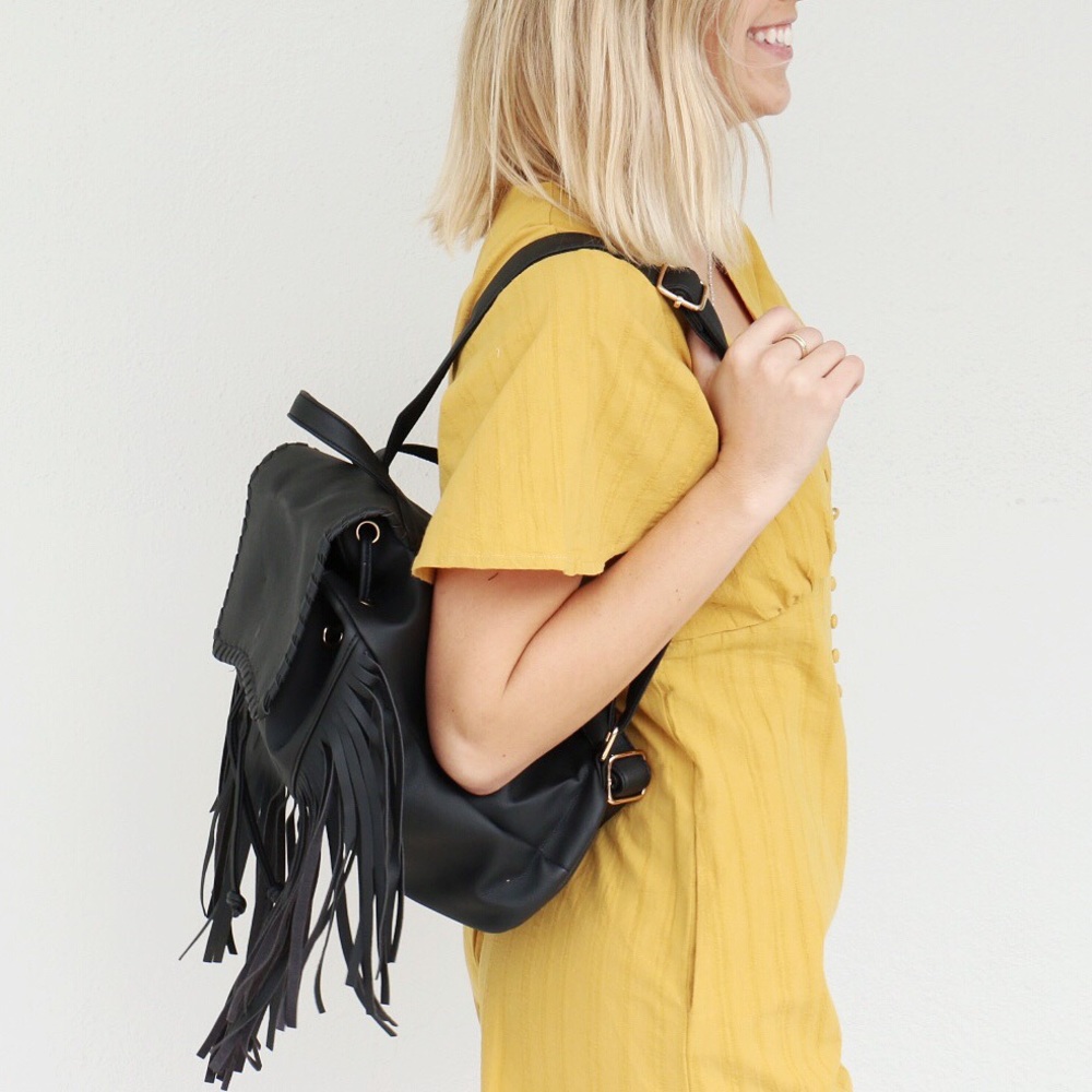 black fringe backpack - Picture 3 of 5